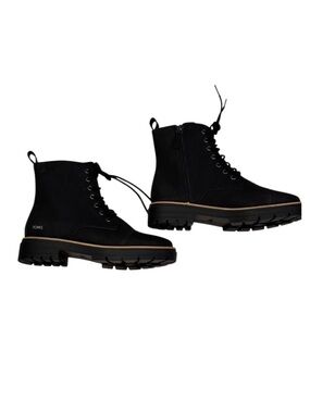 TOMS Black Combat Lug Sole Ankle Boots Lace Up Side Zip Womens Size 7 Like New